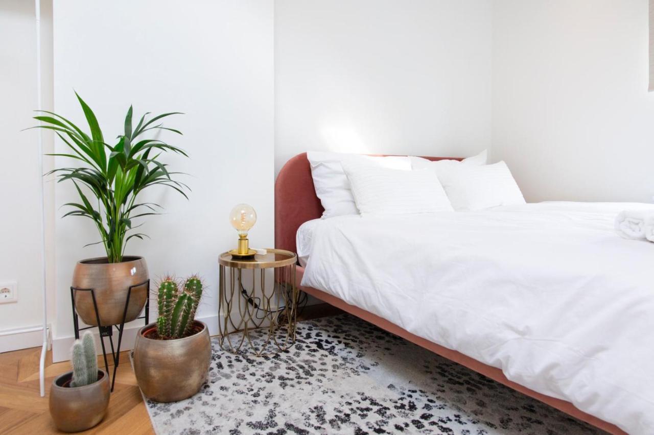 Trendy 2 Bedroom Accommodation On Perfect Location Amesterdão Exterior foto